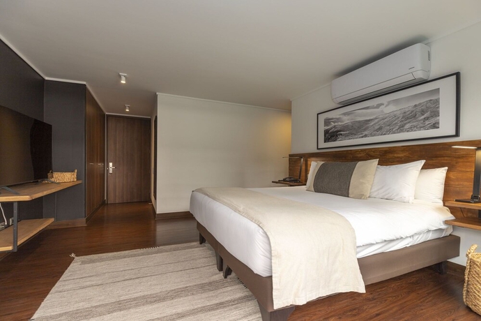 Imagen de la habitación del Hotel The Place, Santiago Centro. Foto 16