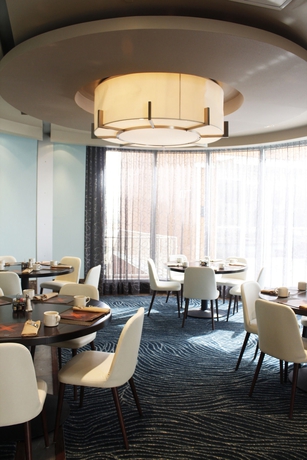 Imagen de los interiores del Hotel The Platinum. Foto 8