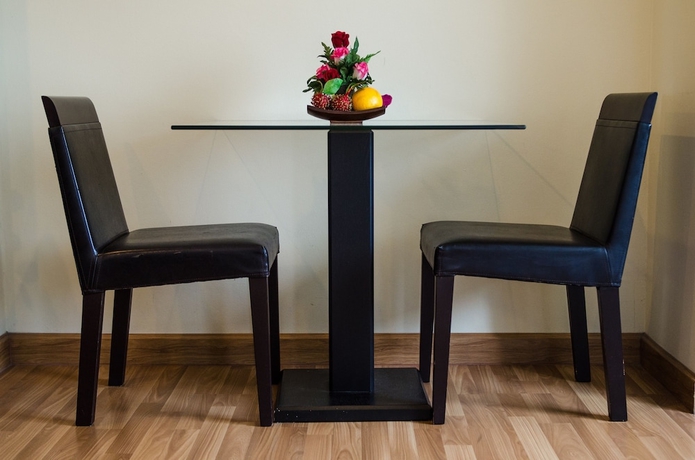 Imagen de la habitación del Hotel The Platinum Suite. Foto 13