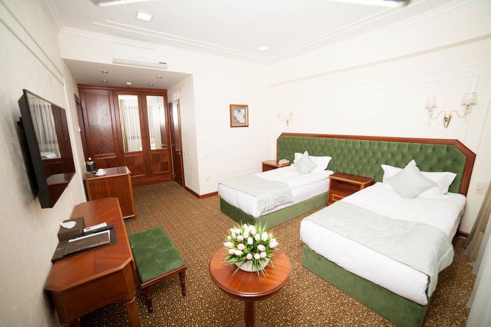 Imagen de la habitación del Hotel The Plaza, Almaty. Foto 5