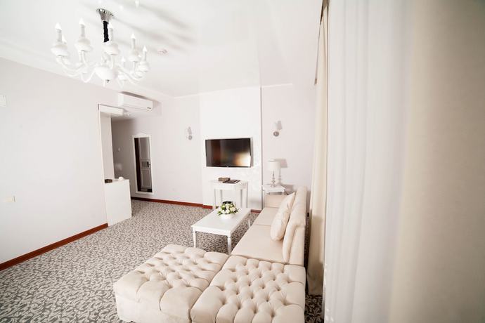 Imagen de la habitación del Hotel The Plaza, Almaty. Foto 7