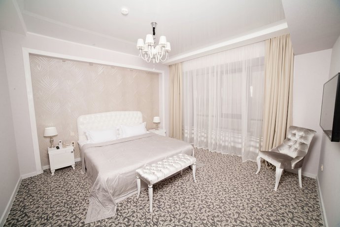 Imagen de la habitación del Hotel The Plaza, Almaty. Foto 12