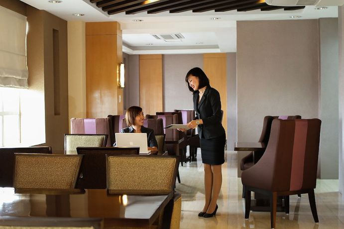 Imagen de los interiores del Hotel The Plaza Balanga City. Foto 16