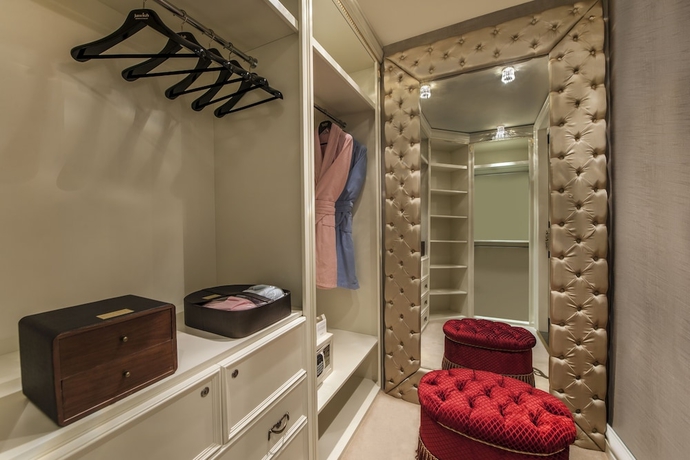 Imagen de la habitación del Hotel The Plaza Bodrum. Foto 5