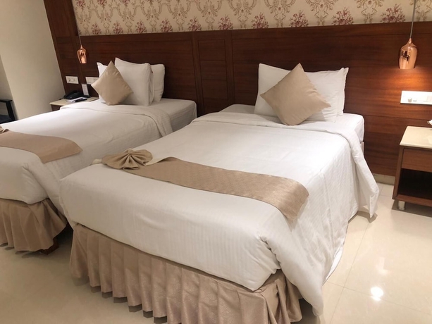 Imagen de la habitación del Hotel The Plaza, Hyderabad. Foto 2