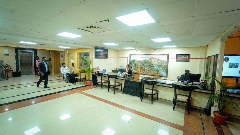 Imagen de los interiores del Hotel The Plaza, Hyderabad. Foto 18