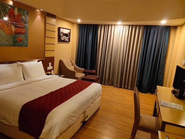 Imagen de la habitación del Hotel The Plaza, Hyderabad. Foto 7