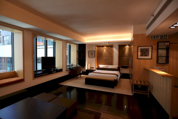 Imagen de la habitación del Hotel The Plaza Lan Kwai Fong. Foto 3