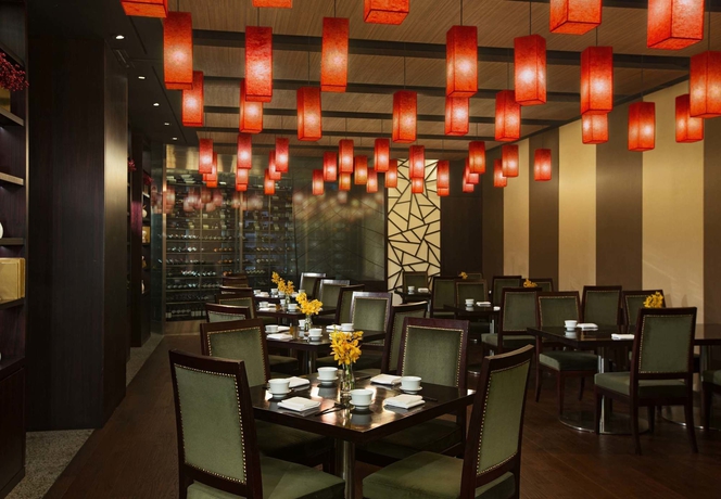 Imagen del bar/restaurante del Hotel The Plaza Seoul, Autograph Collection. Foto 3