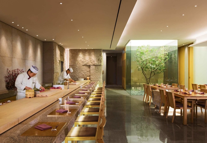 Imagen del bar/restaurante del Hotel The Plaza Seoul, Autograph Collection. Foto 6