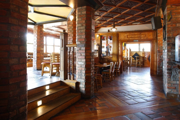 Imagen del bar/restaurante del Hotel The Plaza, Tallaght. Foto 1