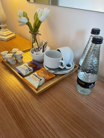 Imagen general del Hotel The Poachers Country. Foto 10