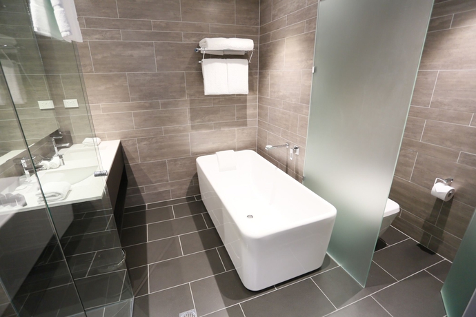 Imagen de la habitación del Hotel The Point Brisbane. Foto 5