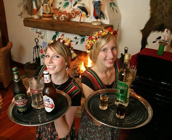 Imagen del bar/restaurante del Hotel The Polish Place. Foto 21