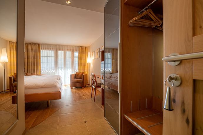 Imagen de la habitación del Hotel The Pollux. Foto 3