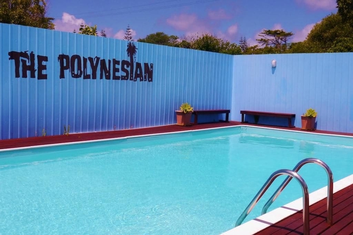 Imagen de la piscina del Hotel The Polynesian Apartments. Foto 19