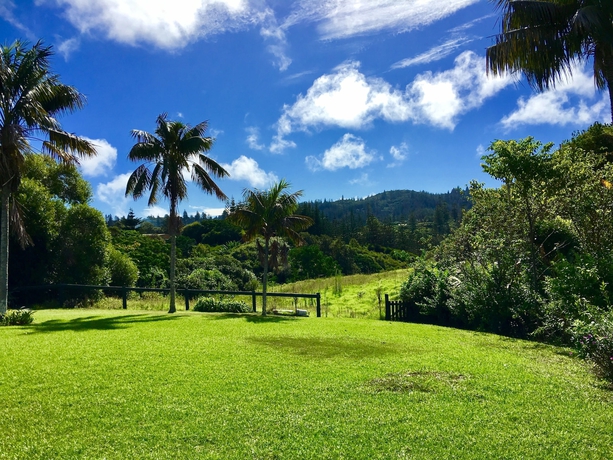 Imagen de los exteriores del Hotel The Polynesian Apartments. Foto 14