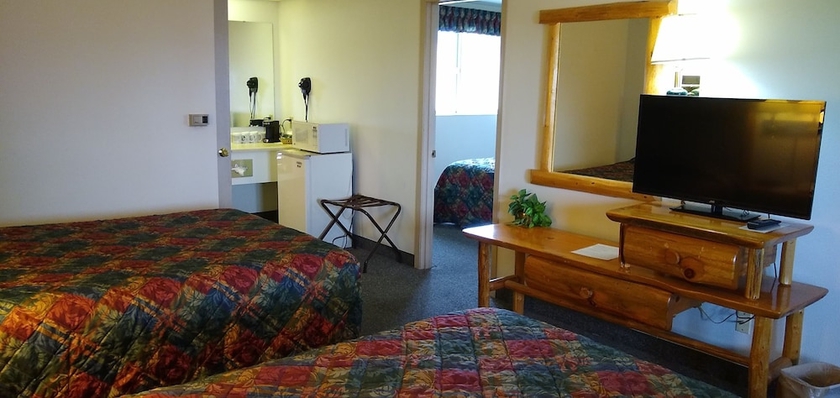Imagen de la habitación del Hotel The Ponderosa Motel. Foto 12