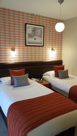 Imagen de la habitación del Hotel The Poplars. Foto 15