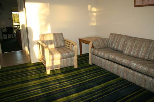 Imagen de la habitación del Hotel The Port And Marina. Foto 13