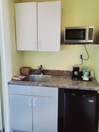 Imagen de la habitación del Hotel The Port-O-Call Inn and Suites. Foto 6