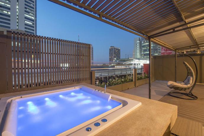 Imagen de los exteriores del Hotel The Posh Phayathai. Foto 8