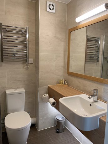 Imagen de la habitación del Hotel The Potters Heron - A Heartwood Inn. Foto 12