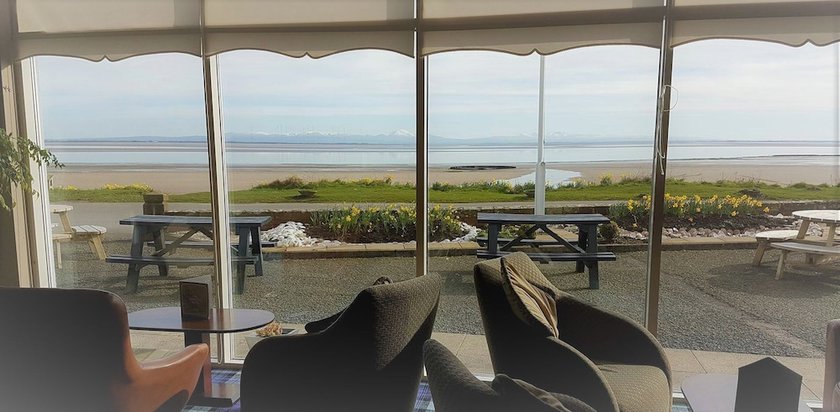 Imagen de los exteriores del Hotel The Powfoot. Foto 5
