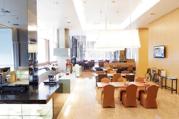 Imagen de los interiores del Hotel The Premiere Pekanbaru - Chse Certified. Foto 6