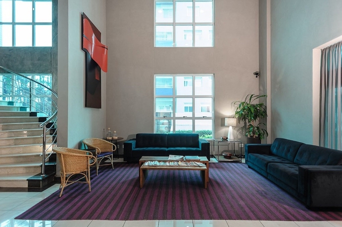 Imagen de los interiores del Hotel The Premium. Foto 15