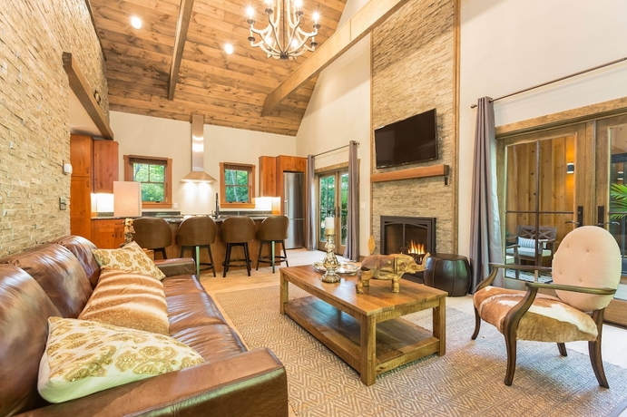 Imagen de los interiores del Hotel The Preserve Resort and Spa. Foto 18