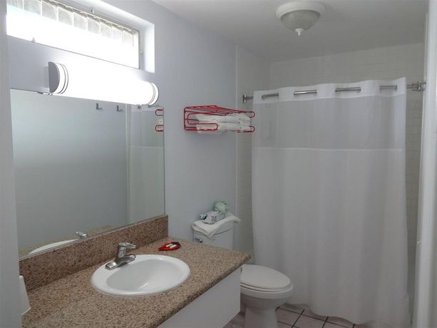 Imagen de los interiores del Hotel The Presidio. Foto 16