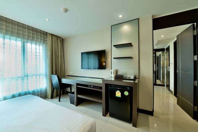 Imagen de la habitación del Hotel The Prestige Nana. Foto 3