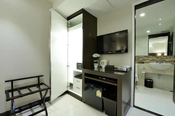 Imagen de la habitación del Hotel The Prestige Nana. Foto 12