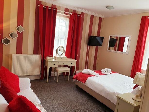 Imagen de la habitación del Hotel The Preston. Foto 19