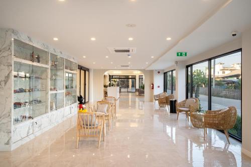 Imagen general del Hotel The Pride Phitsanulok. Foto 11