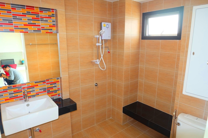 Imagen de la habitación del Hotel The Pride, Sam Phran. Foto 13