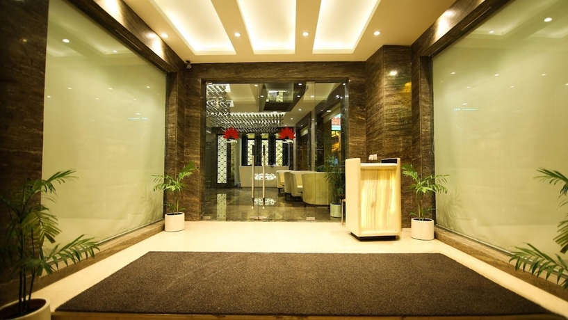 Imagen de los interiores del Hotel The Prime Balaji Deluxe @ New Delhi Railway Station. Foto 15