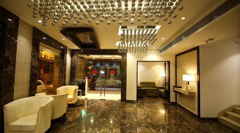 Imagen de los interiores del Hotel The Prime Balaji Deluxe @ New Delhi Railway Station. Foto 16