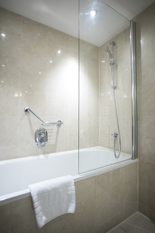 Imagen de la habitación del Hotel The Prime London. Foto 17