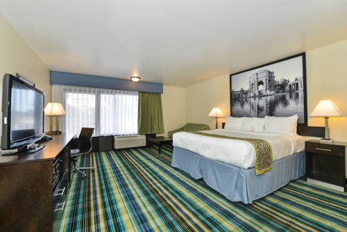 Imagen de la habitación del Hotel The Prime Suites, Vallejo - Napa Valley and Six Flags Discovery Kingdom. Foto 4