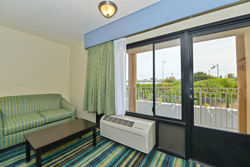 Imagen de la habitación del Hotel The Prime Suites, Vallejo - Napa Valley and Six Flags Discovery Kingdom. Foto 10