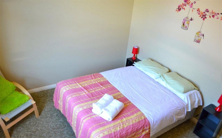 Imagen de la habitación del Hotel The Prince Albert Backpackers and Bar. Foto 12