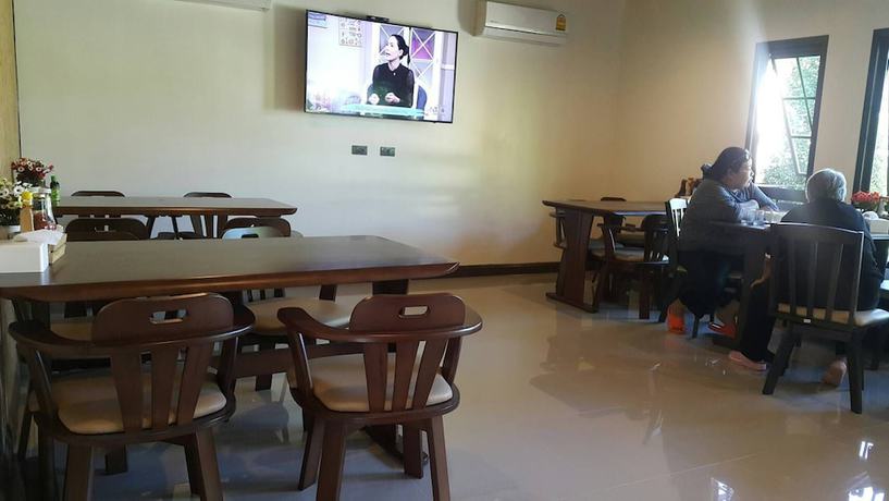 Imagen del bar/restaurante del Hotel The Prince, Ban Lao Ya. Foto 5