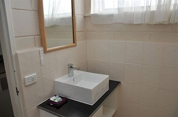 Imagen de la habitación del Hotel The Prince Mark Motor Inn. Foto 4