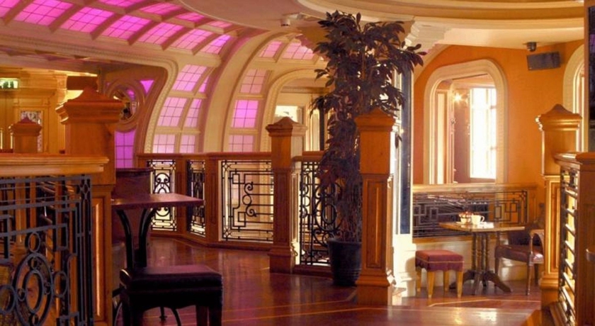 Imagen del bar/restaurante del Hotel The Prince Of Wales, Athlone. Foto 6