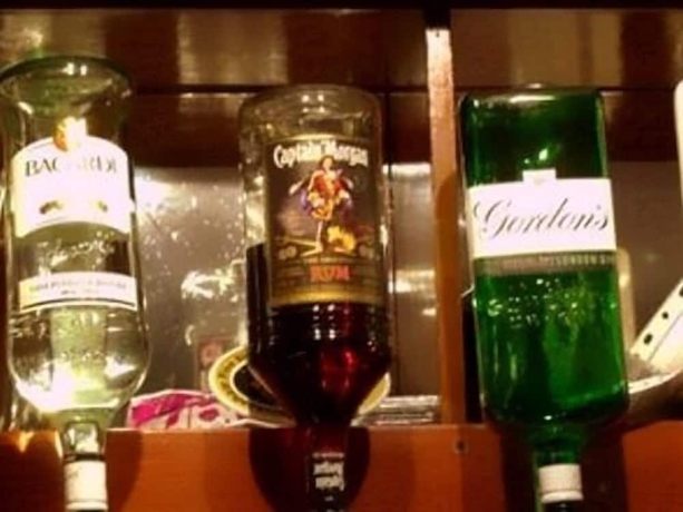 Imagen del bar/restaurante del Hotel The Prince Regent. Foto 6