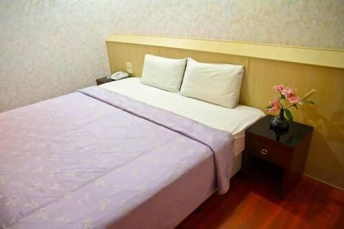 Imagen de la habitación del Hotel The Prince, Tainan. Foto 12