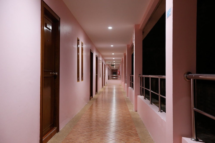 Imagen de los exteriores del Hotel The Princess Beach Resort. Foto 16