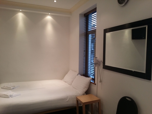 Imagen de la habitación del Hotel The Princess – St Pancras Group. Foto 16